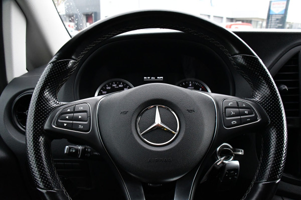 Mercedes-Benz Vito 119 CDI AMG Edition Adaptieve Cruise, Camera, LED, Carplay, 2 x Schuifdeur, Leder, Stoelverwarming, Uniek!