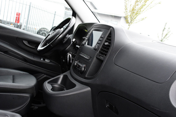 Mercedes-Benz Vito 119 CDI AMG Edition Adaptieve Cruise, Camera, LED, Carplay, 2 x Schuifdeur, Leder, Stoelverwarming, Uniek!