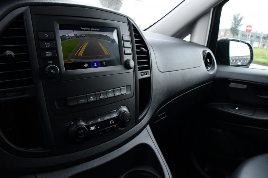 Mercedes-Benz Vito 119 CDI AMG Edition Adaptieve Cruise, Camera, LED, Carplay, 2 x Schuifdeur, Leder, Stoelverwarming, Uniek!