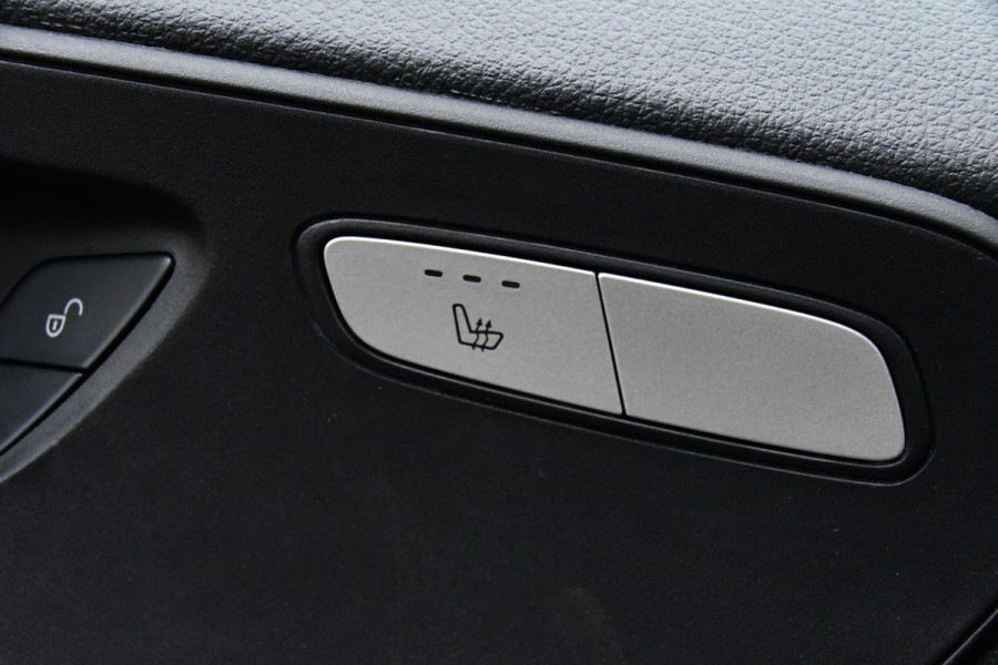 Mercedes-Benz Vito 119 CDI AMG Edition Adaptieve Cruise, Camera, LED, Carplay, 2 x Schuifdeur, Leder, Stoelverwarming, Uniek!