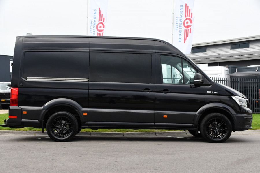 MAN TGE 35 2.0 L3H3 Black Edition Adaptieve Cruise, Camera, Clima, LED, Stoelverwarming, 177PK, Automaat, Carplay, NAVI, Uniek!
