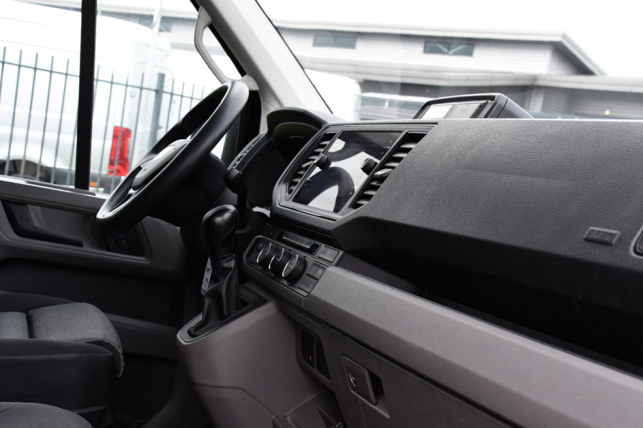 MAN TGE 35 2.0 L3H3 Black Edition Adaptieve Cruise, Camera, Clima, LED, Stoelverwarming, 177PK, Automaat, Carplay, NAVI, Uniek!