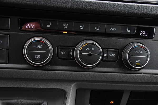 MAN TGE 35 2.0 L3H3 Black Edition Adaptieve Cruise, Camera, Clima, LED, Stoelverwarming, 177PK, Automaat, Carplay, NAVI, Uniek!