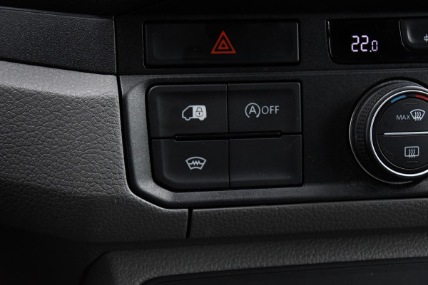 MAN TGE 35 2.0 L3H3 Black Edition Adaptieve Cruise, Camera, Clima, LED, Stoelverwarming, 177PK, Automaat, Carplay, NAVI, Uniek!