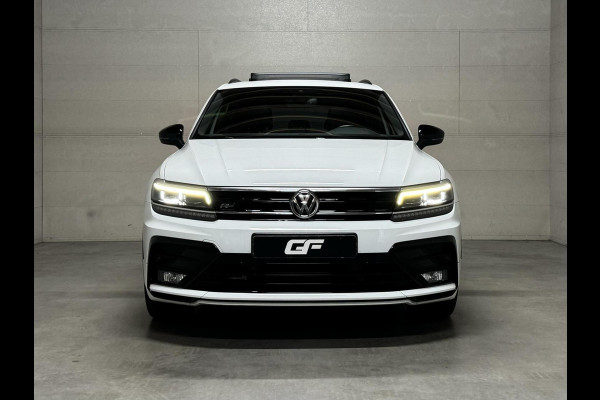 Volkswagen Tiguan 1.5 TSI R-Line Black Edition Pano Virtual Dynaudio 360° NAP
