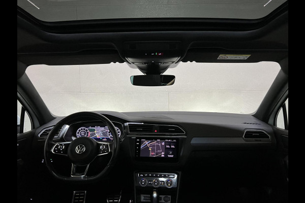 Volkswagen Tiguan 1.5 TSI R-Line Black Edition Pano Virtual Dynaudio 360° NAP