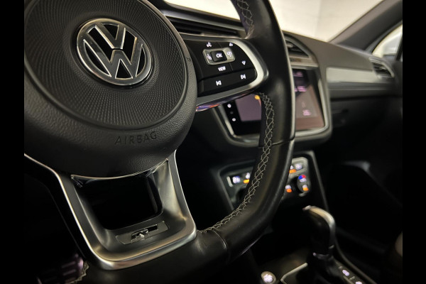 Volkswagen Tiguan 1.5 TSI R-Line Black Edition Pano Virtual Dynaudio 360° NAP