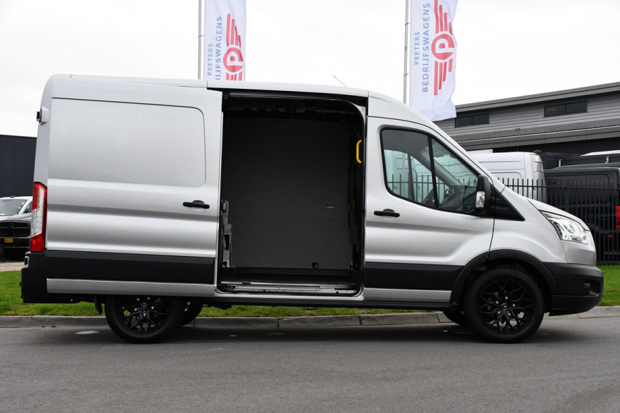 Ford Transit 2.0 TDCI L2H2 PB Edition Camera, Cruise, Carplay, Automaat, 130pk, Multimedia, Trekhaak, NAVI, Uniek!