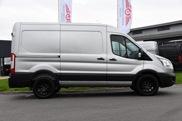 Ford Transit 2.0 TDCI L2H2 PB Edition Camera, Cruise, Carplay, Automaat, 130pk, Multimedia, Trekhaak, NAVI, Uniek!