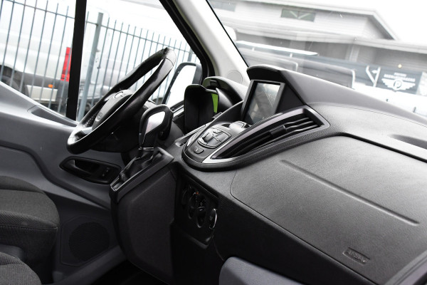Ford Transit 2.0 TDCI L2H2 PB Edition Camera, Cruise, Carplay, Automaat, 130pk, Multimedia, Trekhaak, NAVI, Uniek!