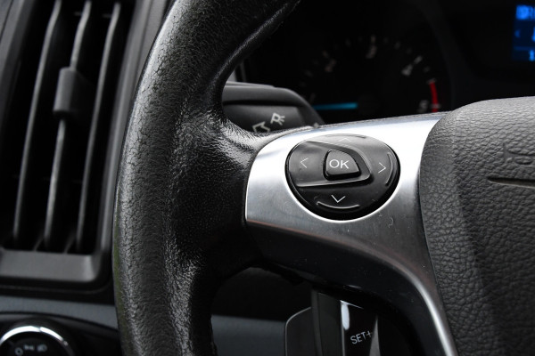 Ford Transit 2.0 TDCI L2H2 PB Edition Camera, Cruise, Carplay, Automaat, 130pk, Multimedia, Trekhaak, NAVI, Uniek!