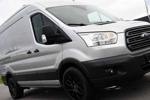 Ford Transit 2.0 TDCI L2H2 PB Edition Camera, Cruise, Carplay, Automaat, 130pk, Multimedia, Trekhaak, NAVI, Uniek!