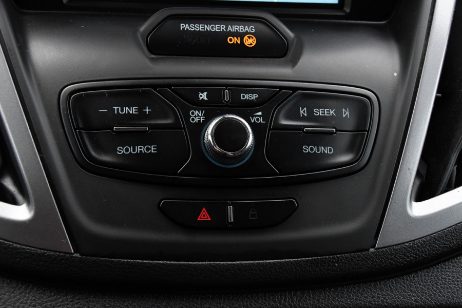 Ford Transit 2.0 TDCI L2H2 PB Edition Camera, Cruise, Carplay, Automaat, 130pk, Multimedia, Trekhaak, NAVI, Uniek!