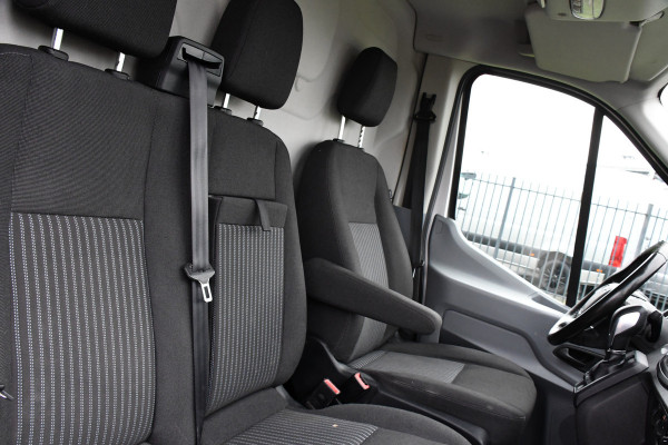 Ford Transit 2.0 TDCI L2H2 PB Edition Camera, Cruise, Carplay, Automaat, 130pk, Multimedia, Trekhaak, NAVI, Uniek!