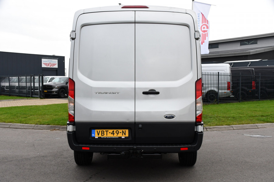 Ford Transit 2.0 TDCI L2H2 PB Edition Camera, Cruise, Carplay, Automaat, 130pk, Multimedia, Trekhaak, NAVI, Uniek!