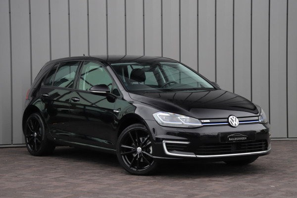 Volkswagen e-Golf E-DITION 36kWh | 136PK | Stoelverwarming | ACC | Led plus | Pdc | Clima | 18'' Pretoria | NL-Auto | 2020.