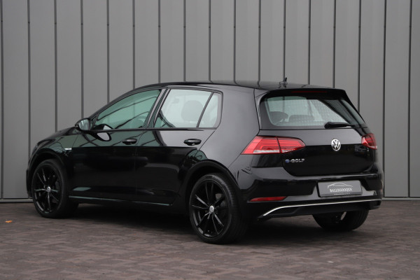 Volkswagen e-Golf E-DITION 36kWh | 136PK | Stoelverwarming | ACC | Led plus | Pdc | Clima | 18'' Pretoria | NL-Auto | 2020.
