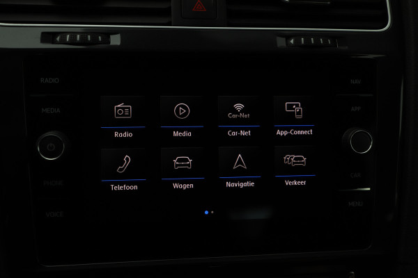 Volkswagen e-Golf E-DITION 36kWh | 136PK | Stoelverwarming | ACC | Led plus | Pdc | Clima | 18'' Pretoria | NL-Auto | 2020.