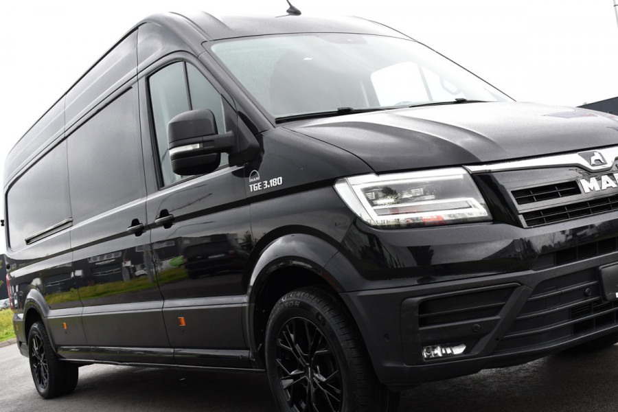 MAN TGE 35 2.0 L4H3 Black Edition Camera, Cruise, Carplay, LED, 177PK, Multimedia, Clima, Stoelverarming, Automaat, Uniek!