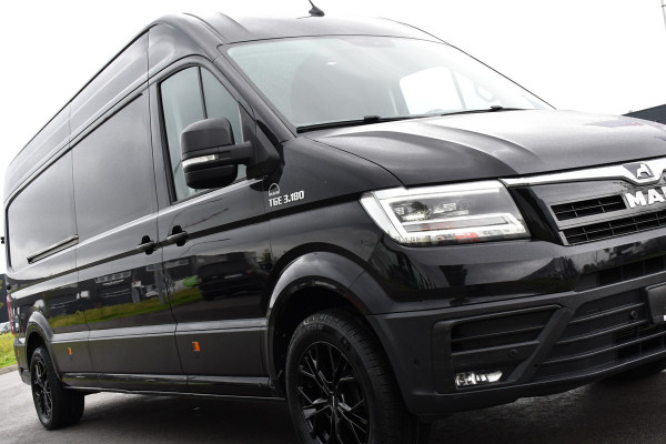 MAN TGE 35 2.0 L4H3 Black Edition Camera, Cruise, Carplay, LED, 177PK, Multimedia, Clima, Stoelverarming, Automaat, Uniek!