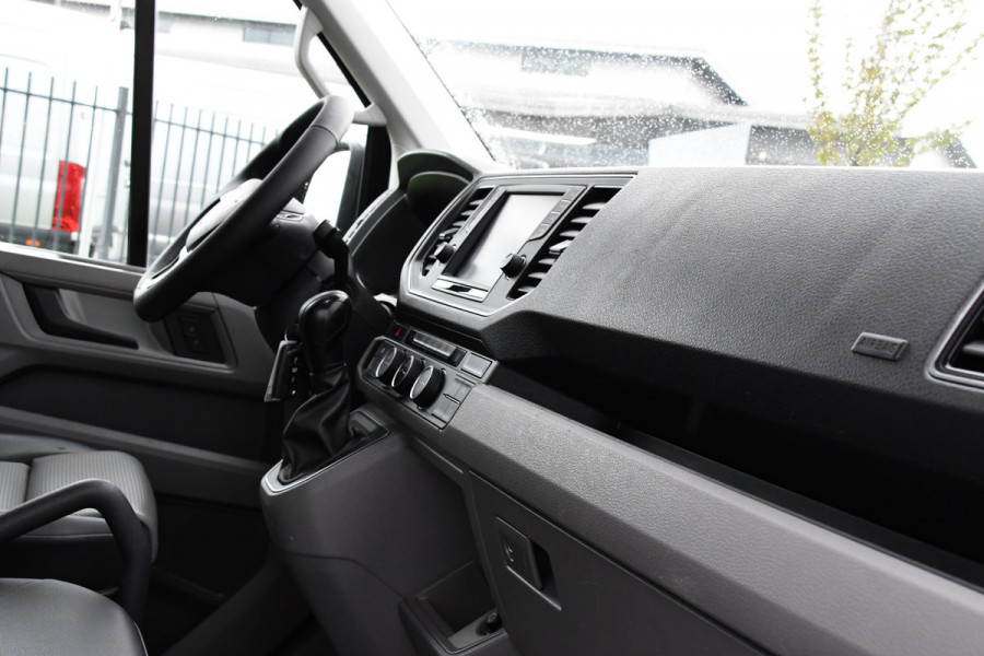 MAN TGE 35 2.0 L4H3 Black Edition Camera, Cruise, Carplay, LED, 177PK, Multimedia, Clima, Stoelverarming, Automaat, Uniek!