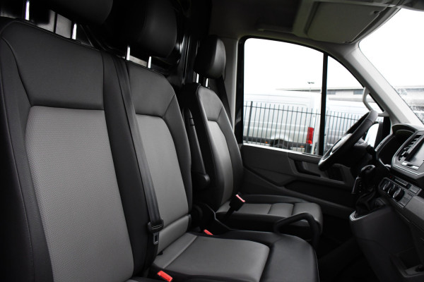 MAN TGE 35 2.0 L4H3 Black Edition Camera, Cruise, Carplay, LED, 177PK, Multimedia, Clima, Stoelverarming, Automaat, Uniek!