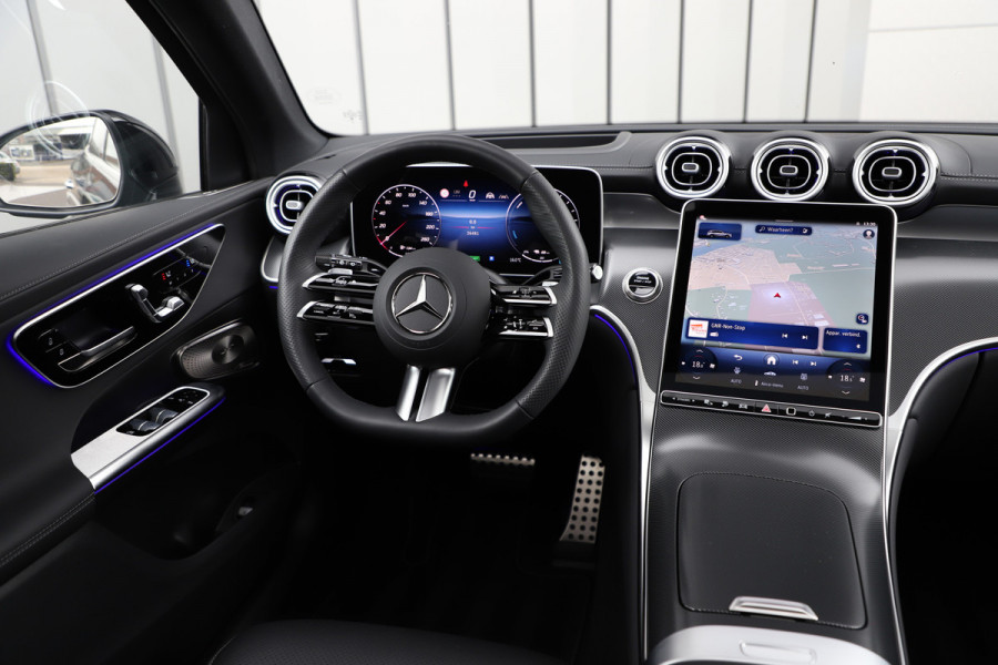 Mercedes-Benz GLC 400e AMG 4-Matic | 381PK | Head-up | Keyles-go | Pano | Sfeerverlichting | Burmester | Digital-light | Distronic+ | Stuurwielver Mercedes-Benz GLC 400e AMG 4-Matic | 381PK | Head-up | Keyles-go | Pano | Sfeerverlichting | Burmester | Digital-light | Distronic+ | Stuurwielver