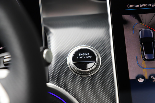 Mercedes-Benz GLC 400e AMG 4-Matic | 381PK | Head-up | Keyles-go | Pano | Sfeerverlichting | Burmester | Digital-light | Distronic+ | Stuurwielver Mercedes-Benz GLC 400e AMG 4-Matic | 381PK | Head-up | Keyles-go | Pano | Sfeerverlichting | Burmester | Digital-light | Distronic+ | Stuurwielver