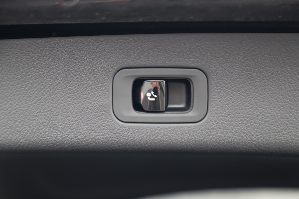 Mercedes-Benz GLC 400e AMG 4-Matic | 381PK | Head-up | Keyles-go | Pano | Sfeerverlichting | Burmester | Digital-light | Distronic+ | Stuurwielver Mercedes-Benz GLC 400e AMG 4-Matic | 381PK | Head-up | Keyles-go | Pano | Sfeerverlichting | Burmester | Digital-light | Distronic+ | Stuurwielver