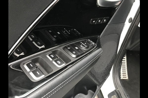 Kia Niro 1.6 Hybrid ExecutiveLine dealer onderhouden