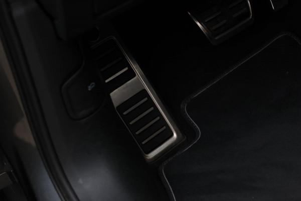 Audi A6 Avant 55 TFSI e Quattro S-Line *Pano*B&O*360 Camera*Soft-Close*Trekhaak*