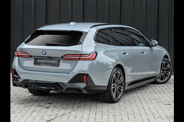 BMW 5 Serie Touring 530e xDrive M-SPORT | 360 CAMERA | ICONIC GRILL | HEAD-UP | ADAPTIVE LED | AMBIANCE VERLICHTING | COMFORT ACCESS | ADAPT