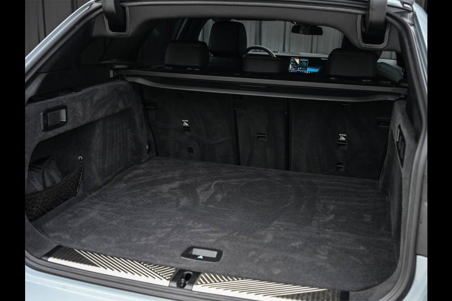 BMW 5 Serie Touring 530e xDrive M-SPORT | 360 CAMERA | ICONIC GRILL | HEAD-UP | ADAPTIVE LED | AMBIANCE VERLICHTING | COMFORT ACCESS | ADAPT