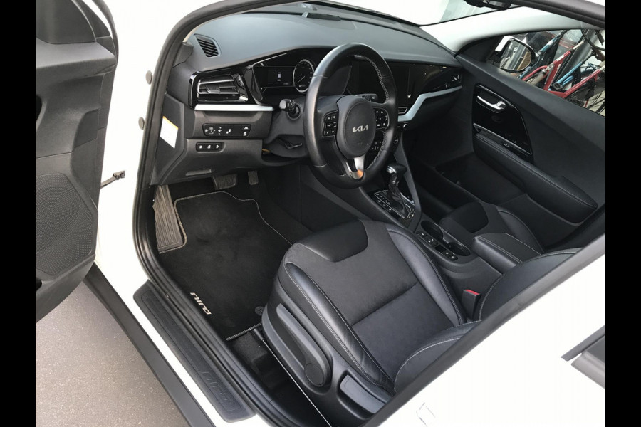 Kia Niro 1.6 PHEV DynamicLine 7 JAAR GARANTIE Kia Niro 1.6 GDi PHEV DynamicLine