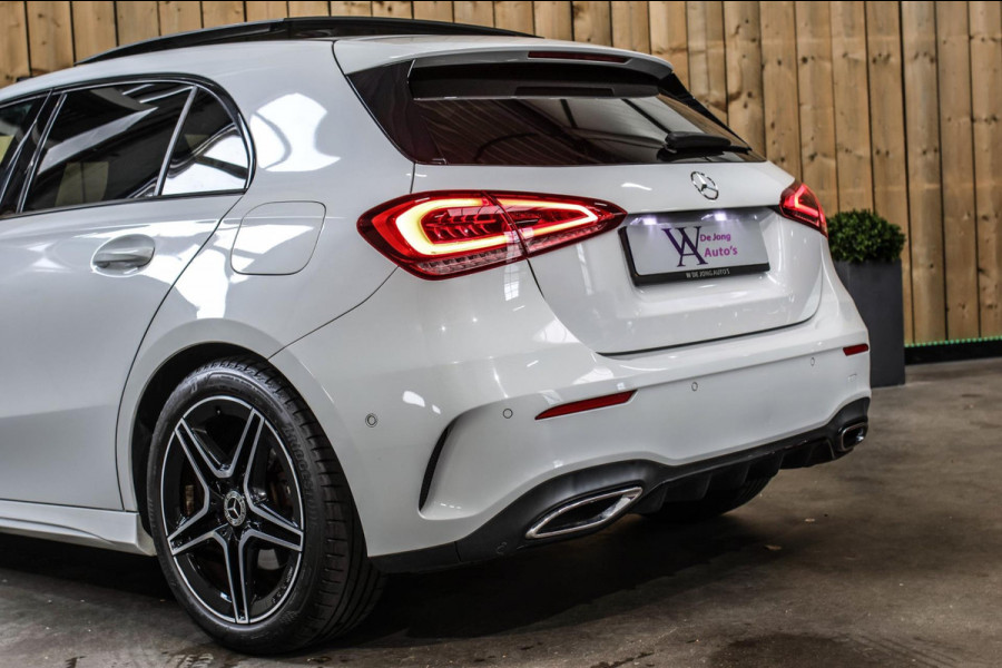 Mercedes-Benz A-Klasse 200 AMG *Pano*Camera*Stoelverwarming*Ambienteverlichting*