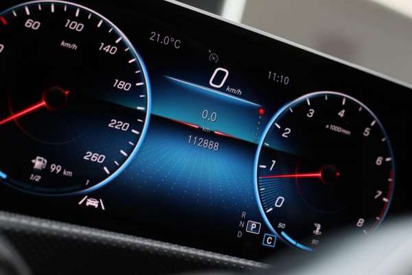 Mercedes-Benz A-Klasse 200 AMG *Pano*Camera*Stoelverwarming*Ambienteverlichting*