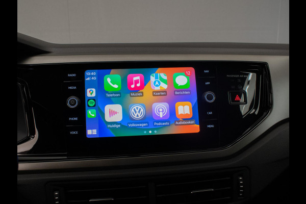 Volkswagen Polo 1.0 TSI Comfortline Sport (APPLE CARPLAY,NAVI,ADAPTIVE CRUISE,LED,DAB,SPORTSTOELEN,LM VELGEN,NETTE STAAT)