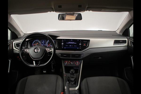 Volkswagen Polo 1.0 TSI Comfortline Sport (APPLE CARPLAY,NAVI,ADAPTIVE CRUISE,LED,DAB,SPORTSTOELEN,LM VELGEN,NETTE STAAT)