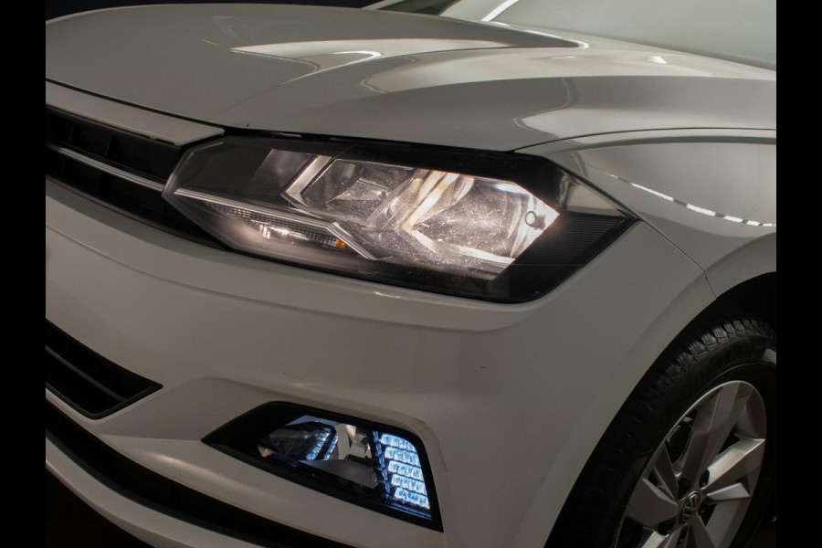 Volkswagen Polo 1.0 TSI Comfortline Sport (APPLE CARPLAY,NAVI,ADAPTIVE CRUISE,LED,DAB,SPORTSTOELEN,LM VELGEN,NETTE STAAT)