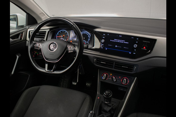Volkswagen Polo 1.0 TSI Comfortline Sport (APPLE CARPLAY,NAVI,ADAPTIVE CRUISE,LED,DAB,SPORTSTOELEN,LM VELGEN,NETTE STAAT)