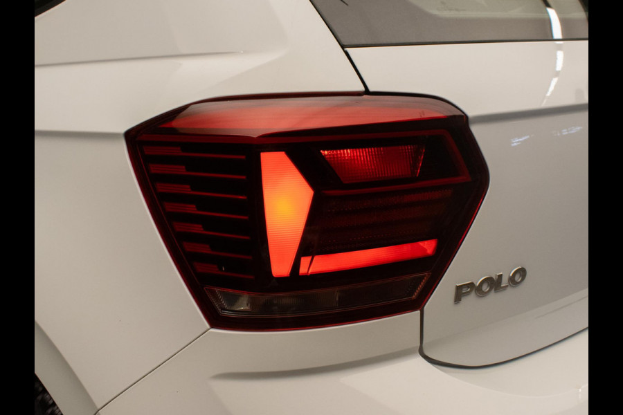 Volkswagen Polo 1.0 TSI Comfortline Sport (APPLE CARPLAY,NAVI,ADAPTIVE CRUISE,LED,DAB,SPORTSTOELEN,LM VELGEN,NETTE STAAT)