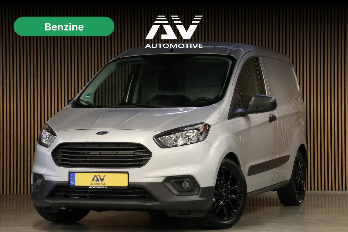Ford Transit Courier 1.0 100 PK | Navigatie | CarPlay | Cruise control | Stoelverwarming | PDC | Airco | Android auto | MF Stuur | Nieuwe APK | Dealer onderhouden Ford Transit Courier 1.0 100 PK | Navigatie | CarPlay | Cruise control | Stoelverwarming | PDC | Airco | Android auto | MF Stuur | Nieuwe APK | Dealer onderhouden