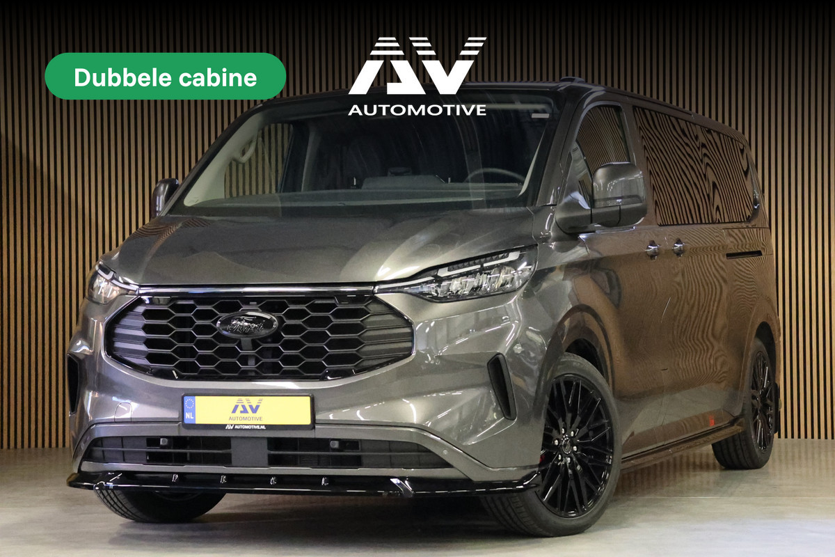 Ford Transit Custom 320 2.0 TDCI 150 PK L2H1 DC LIMITED | L+R Schuifdeur | Dubbel Cabine | ACC | Blind Spot | Navigatie | Camera | CarPlay | Lane As Raptor Edition | Trekhaak | Glaslook panelen | 6-Zitter | Verlengde fabrieksgarantie tot 09-2029 Ford Transit Custom 320 2.0 TDCI 150 PK L2H1 DC LIMITED | L+R Schuifdeur | Dubbel Cabine | ACC | Blind Spot | Navigatie | Camera | CarPlay | Lane As Raptor Edition | Trekhaak | Glaslook panelen | 6-Zitter | Verlengde fabrieksgarantie tot 09-2029