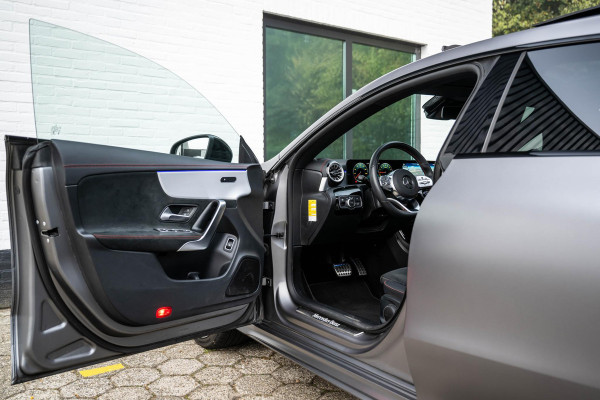 Mercedes-Benz CLA-Klasse Shooting Brake 250 e AMG ACC HuD Panorama Multibeam MANUFAKTUR
