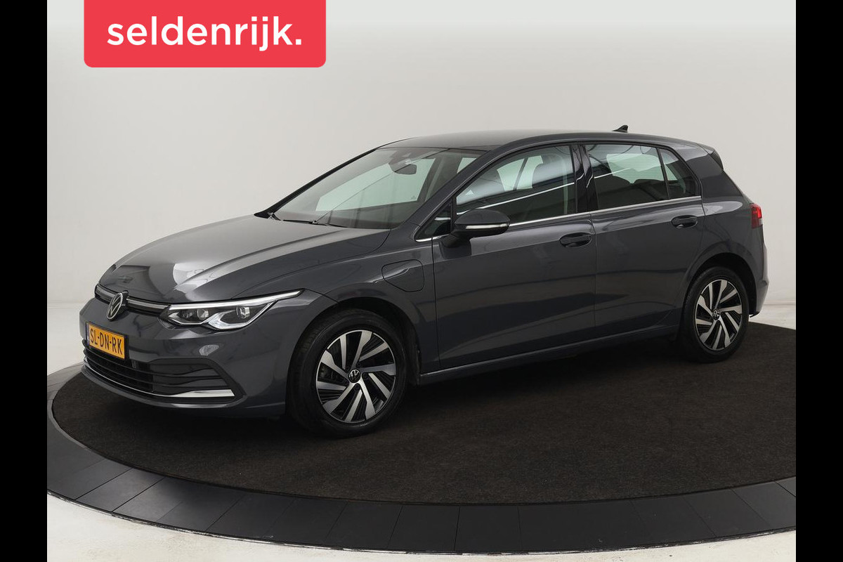 Volkswagen Golf 1.4 eHybrid Style | Massage | Carplay | Memory | Navigatie | Adaptive cruise | Parkeerhulp | Sfeerverlichting | Full LED | PHEV | Plug In Volkswagen Golf 1.4 eHybrid Style | Massage | Carplay | Memory | Navigatie | Adaptive cruise | Parkeerhulp | Sfeerverlichting | Full LED | PHEV | Plug In