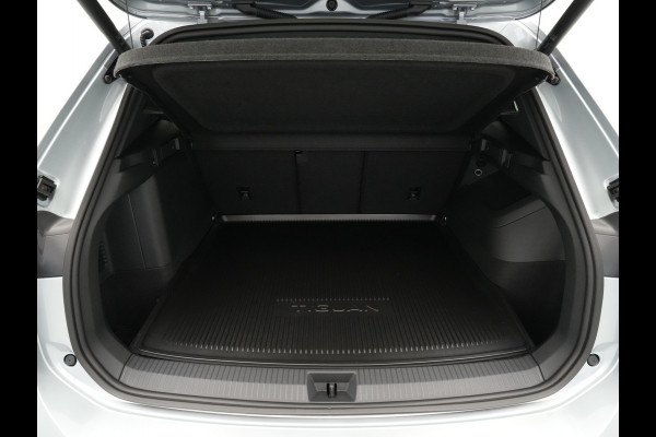 Volkswagen Tiguan 1.5 eHybrid 204 6DSG R-Line Edition Automaat | Black Style Pakket