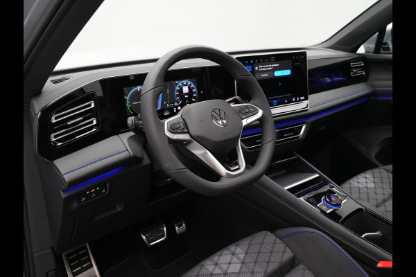 Volkswagen Tiguan 1.5 eHybrid 204 6DSG R-Line Edition Automaat | Black Style Pakket