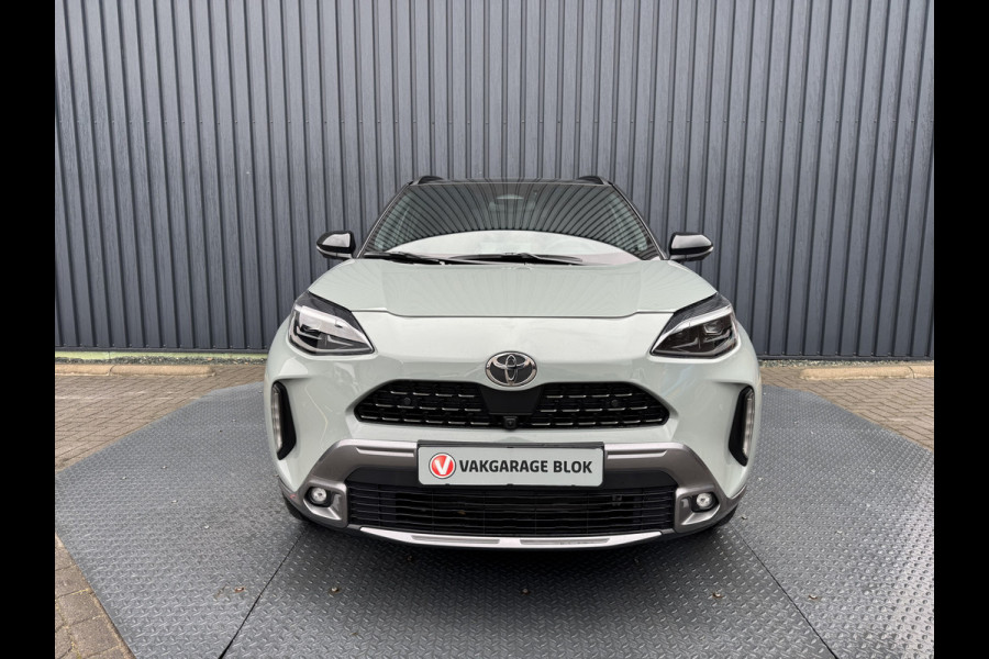 Toyota Yaris Cross 1.5 Hybrid 130 Launch Edition / bi tone | Pano dak | JBL | 360 camera | Head-up | Rijklaar!!