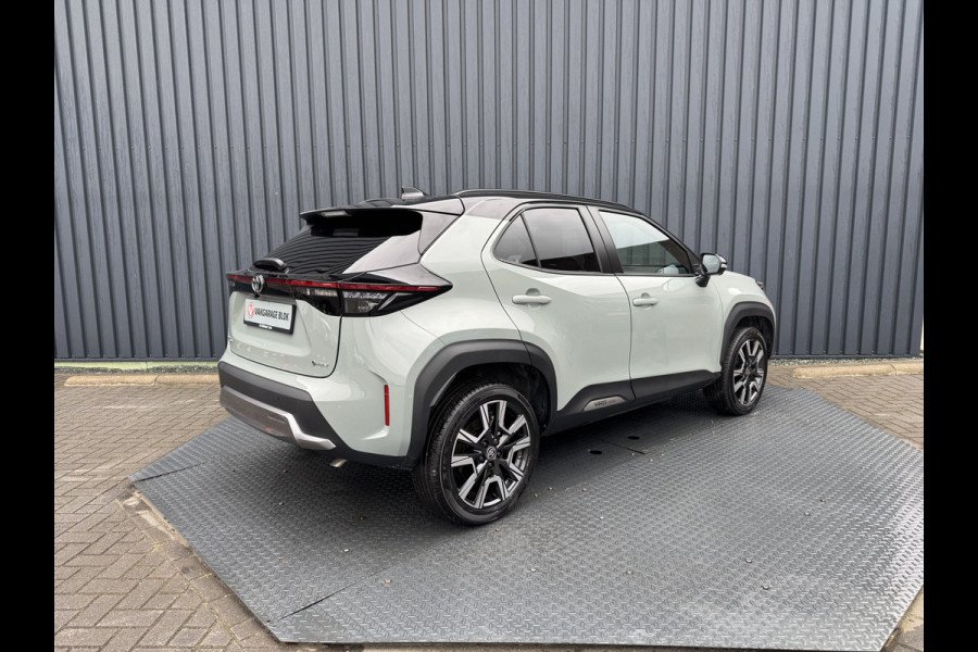 Toyota Yaris Cross 1.5 Hybrid 130 Launch Edition / bi tone | Pano dak | JBL | 360 camera | Head-up | Rijklaar!!