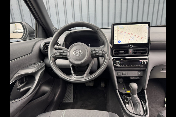 Toyota Yaris Cross 1.5 Hybrid 130 Launch Edition / bi tone | Pano dak | JBL | 360 camera | Head-up | Rijklaar!!